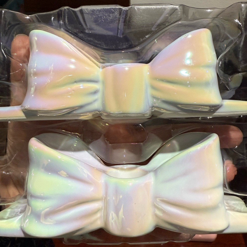 Target Bullseye Bow Candle Holders Taper Holder Iridescent Ceramic Set of 2 NEW